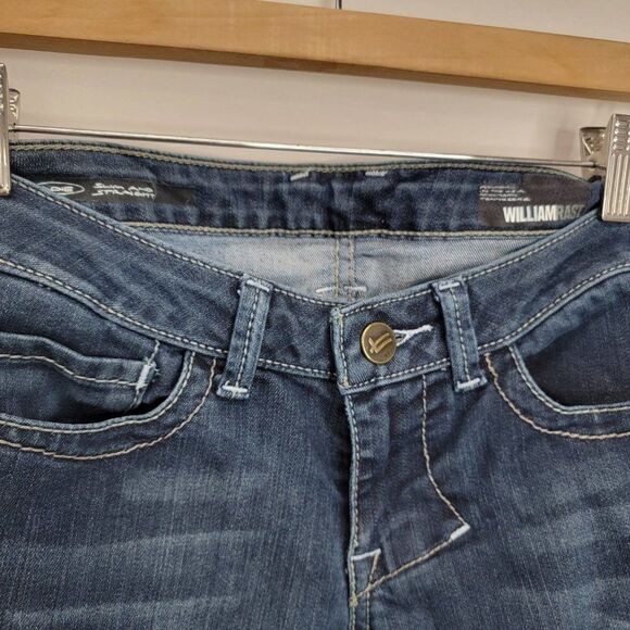 william Rast Sadie Slim and Straight Size 28 - Picture 4 of 12